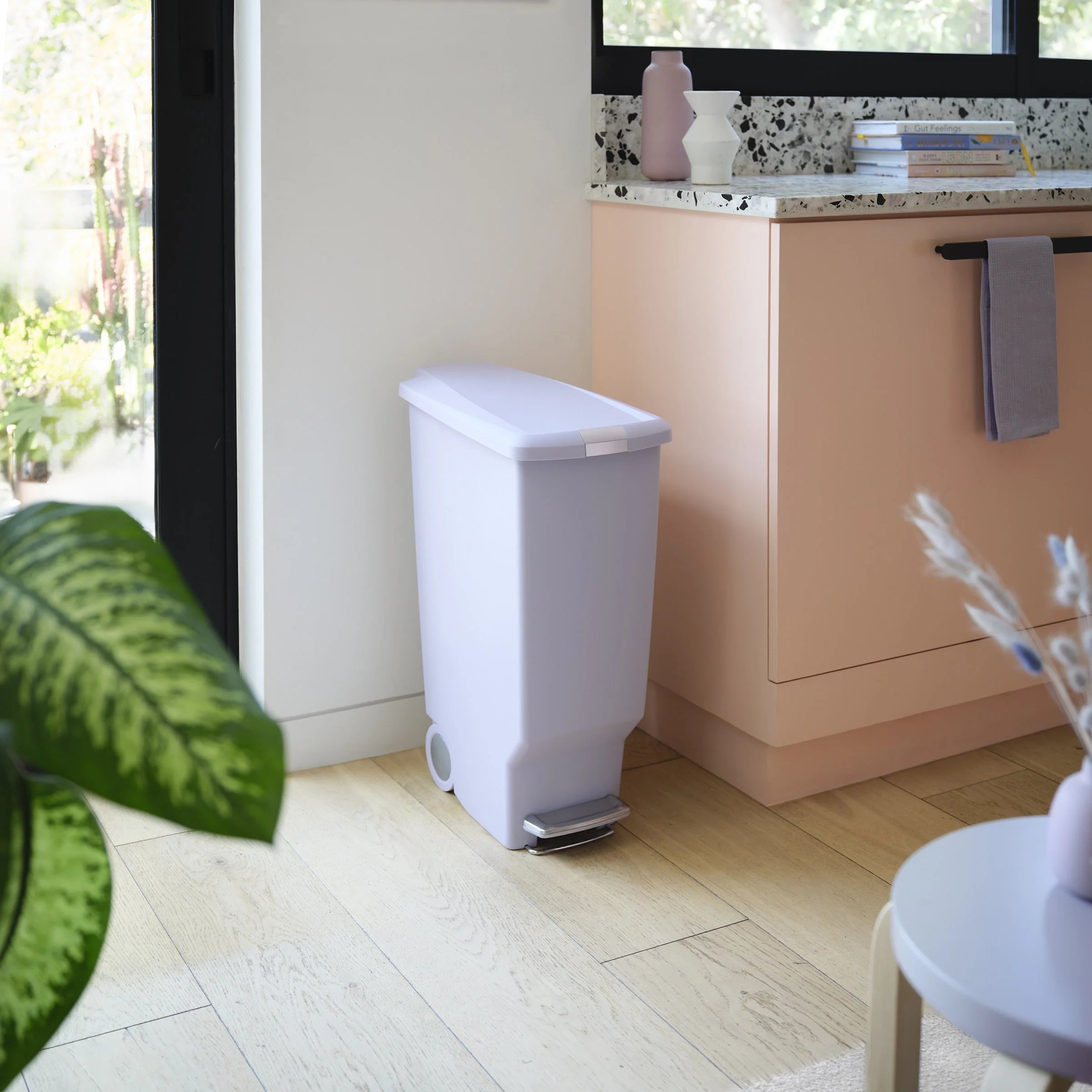 40L Slim Hybrid Step Can - Image 41