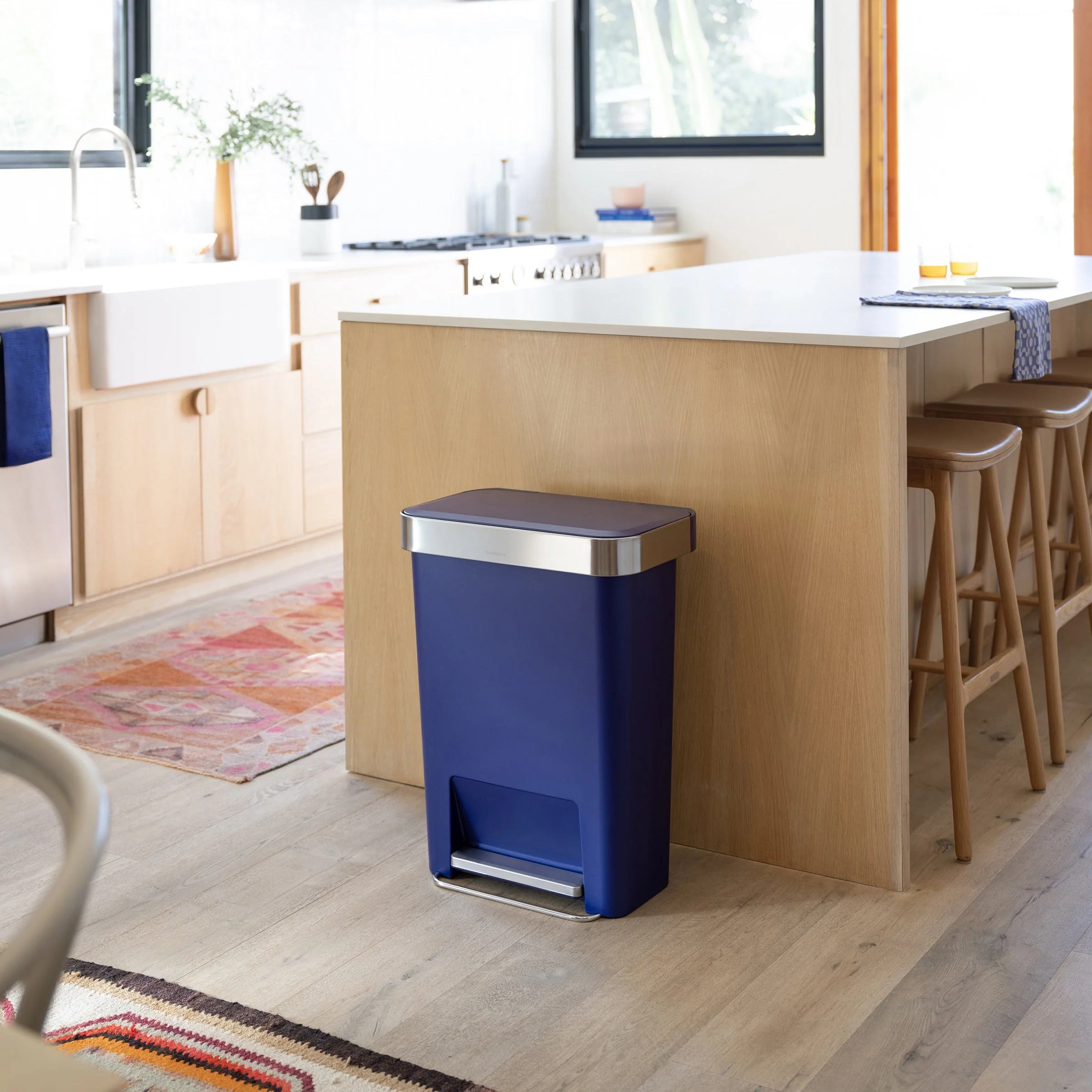 45L Hybrid Step Can - Image 63