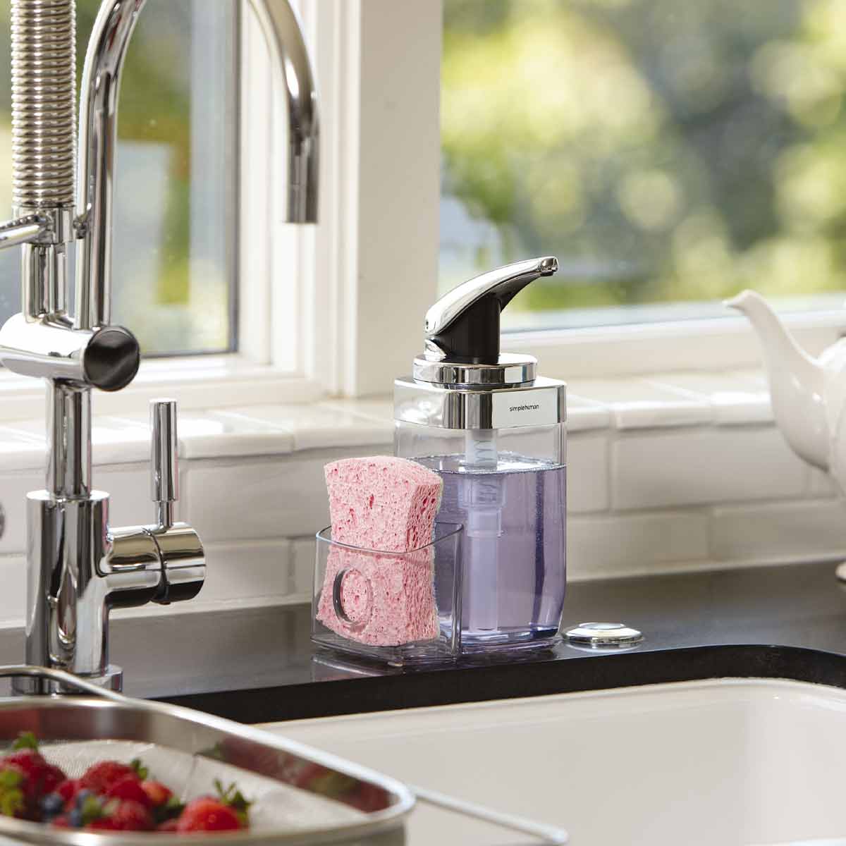 Square Push Pump with Caddy - Image 3